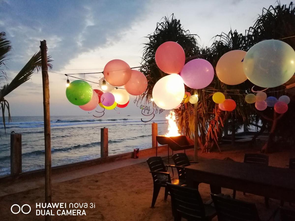 Sandil Surf House Ahangama Exterior photo